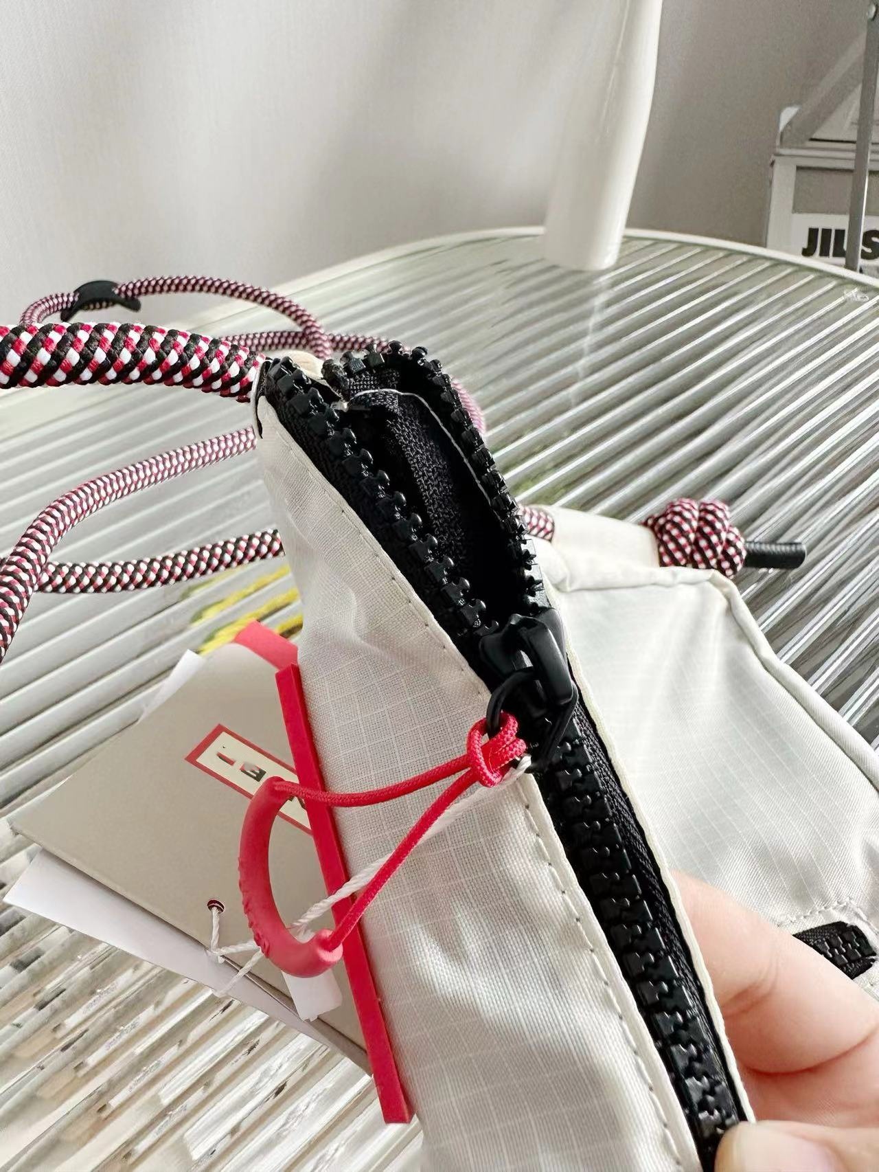 Adjustable shoulder straps, zi – обзор и цена Travel Access