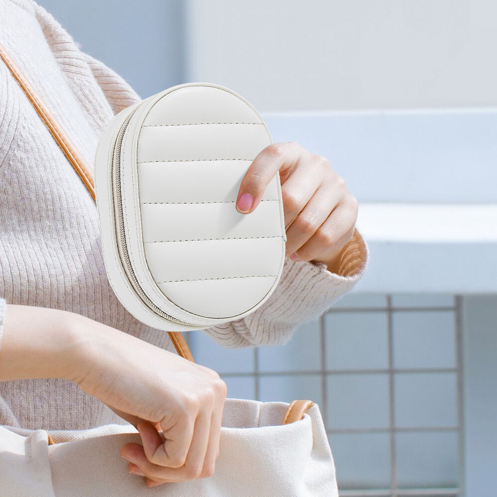 Portable Oval Jewelry Storage  – обзор и цена Travel Accessories Bd